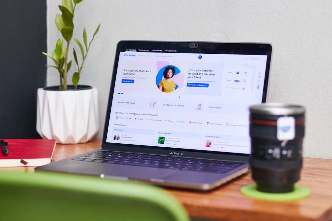 Grammarly Premium vs Free - What You Actually Get