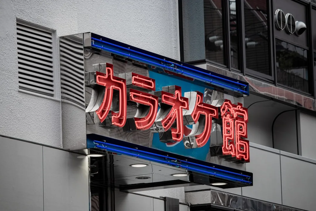 Katakana: Complete Guide with Chart and When to Use Katakana: Complete Guide with Chart and When to Use