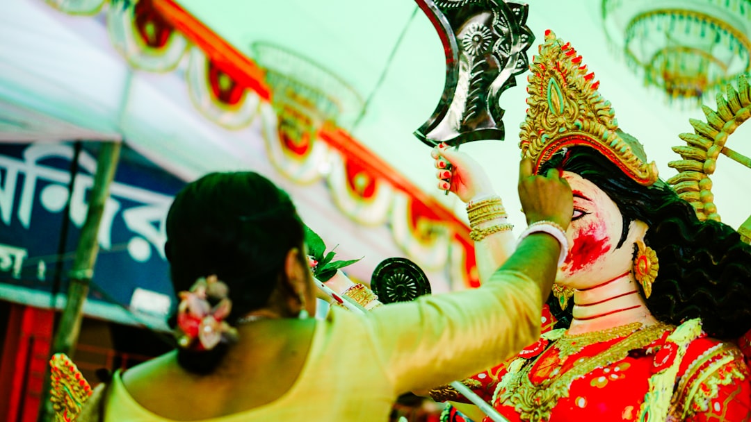 Bengali Honorifics: The Three Levels of Politeness Reference