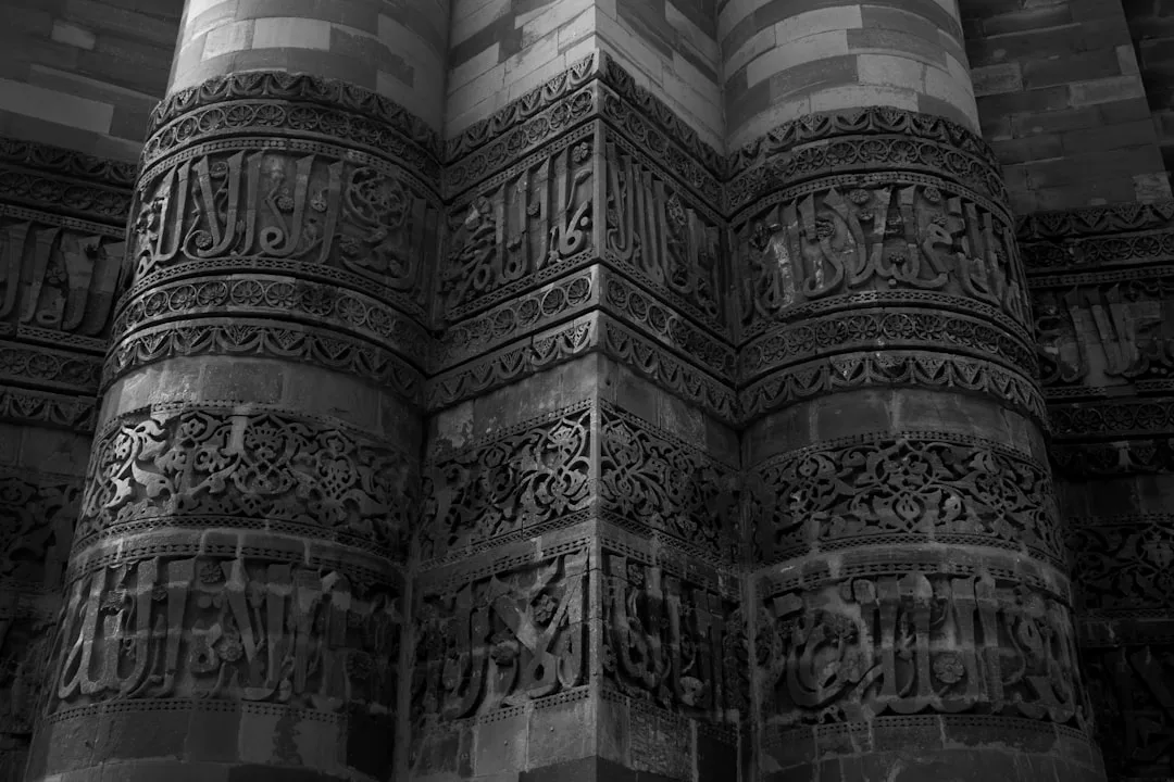 Essential Urdu Travel Phrases for Pakistan
